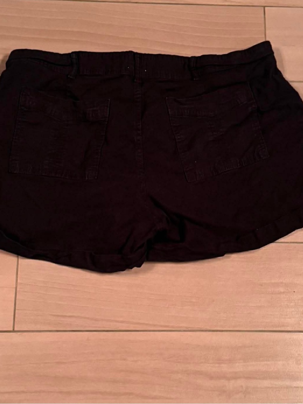 Time and Tru Black Cargo Shorts size 18 - Picture 6 of 6